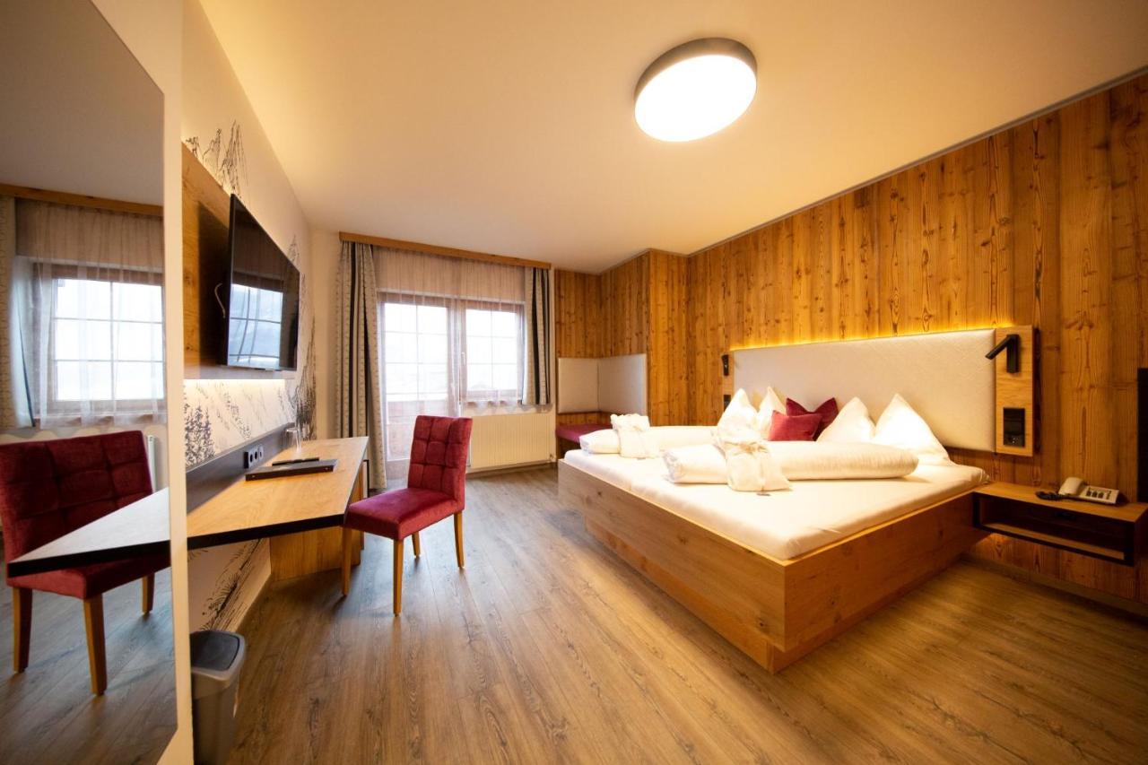 Felsners Hotel & Restaurant Хаус им Енщал Екстериор снимка