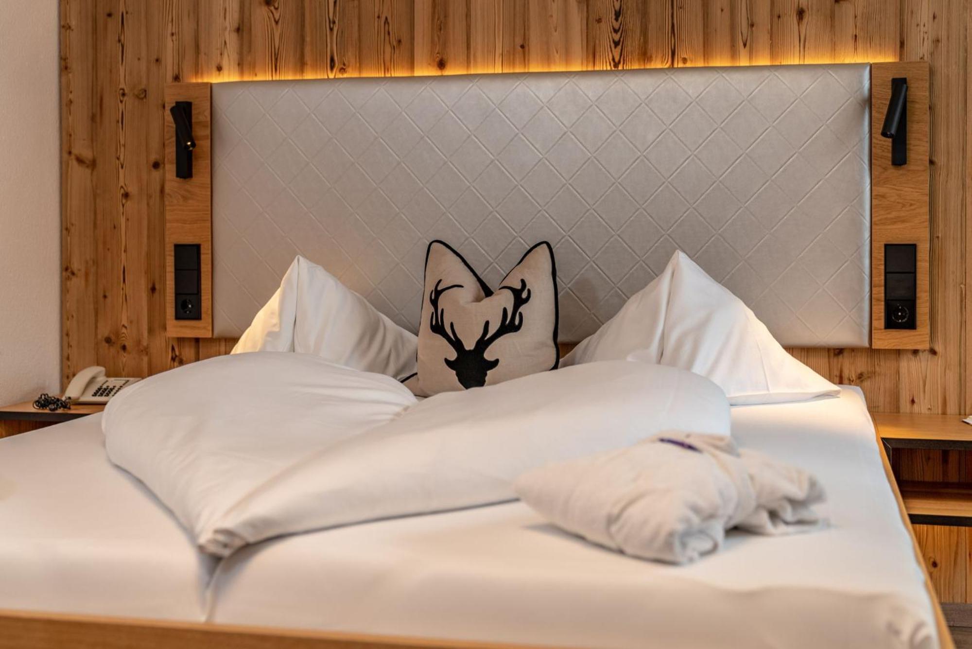 Felsners Hotel & Restaurant Хаус им Енщал Екстериор снимка